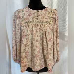 On You lavender floral print  3/4 sleeve boho blouse size small NWT